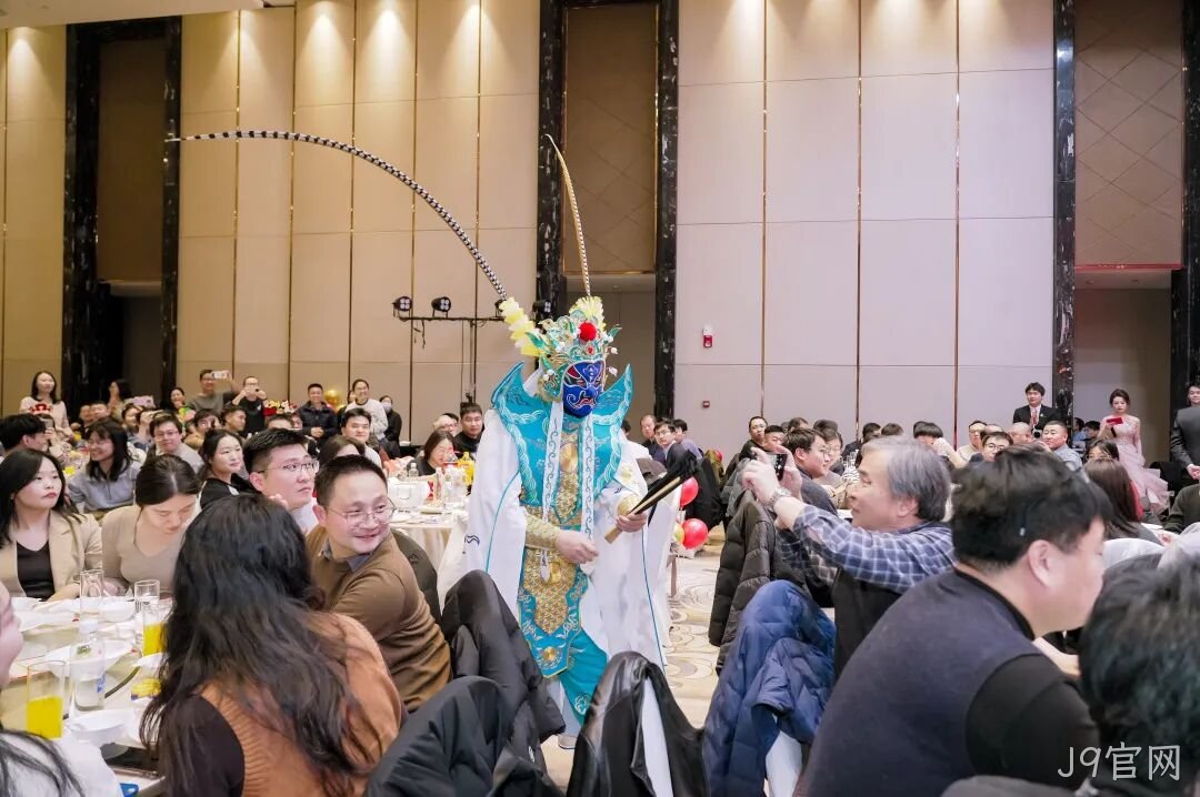 芯耀赛场,微力全开——J9官网2026新春宴会圆满举